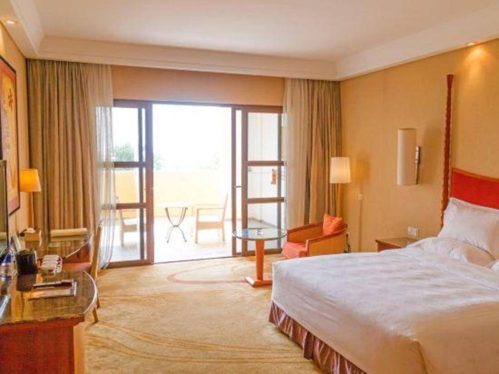 Ocean Spring Metropark Hotel Чжухай Экстерьер фото